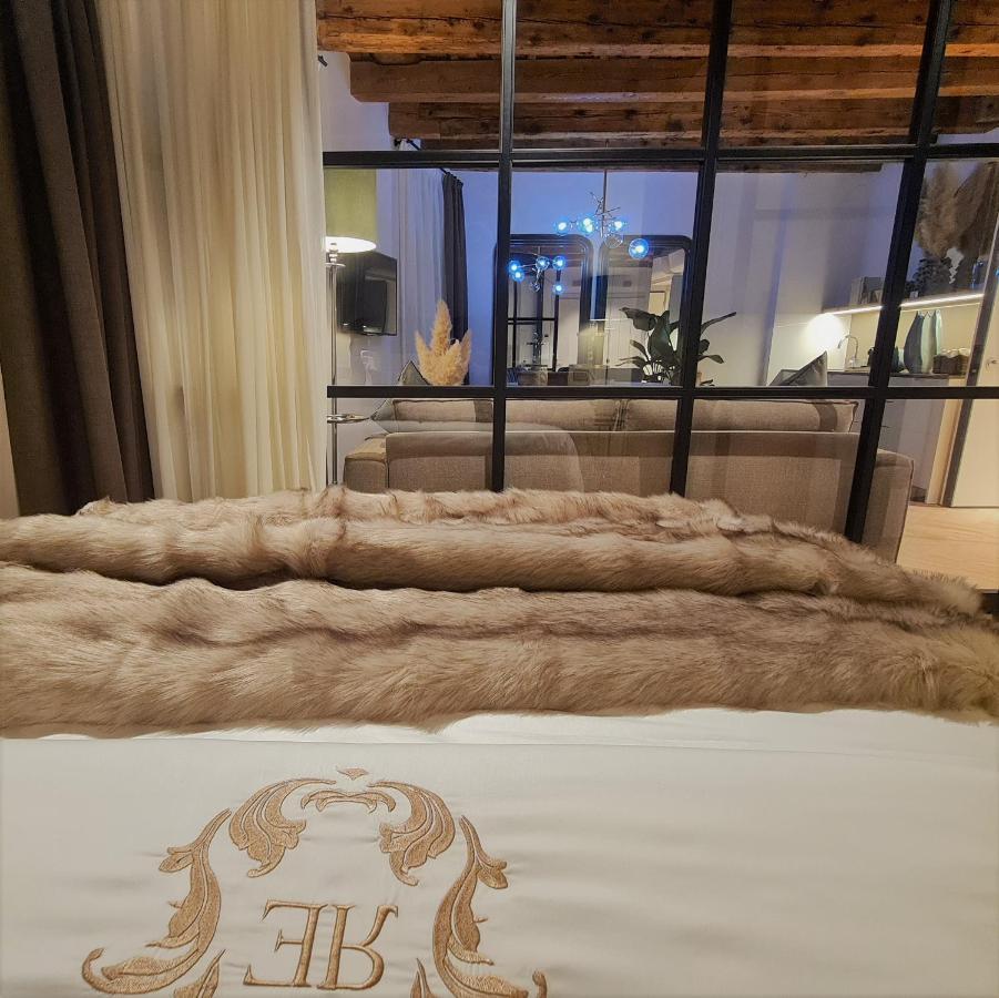 Elegance Room - Aparta & Suite - Automatized Apartment バッサーノ・デル・グラッパ エクステリア 写真