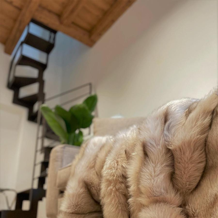 Elegance Room - Aparta & Suite - Automatized Apartment バッサーノ・デル・グラッパ エクステリア 写真